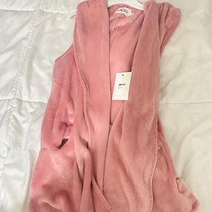 Ugg vest